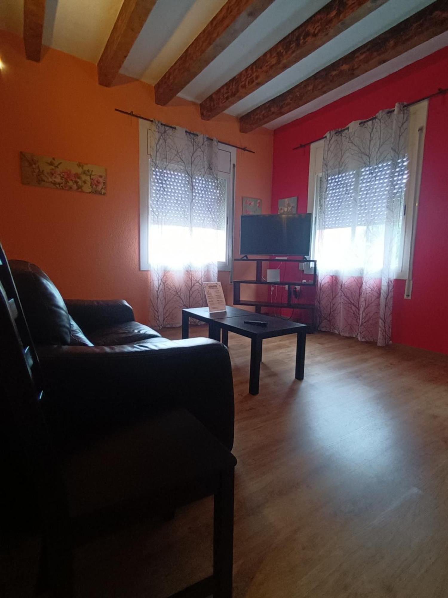 הוספיטלט דה יוברגאט Apartamento Paris מראה חיצוני תמונה